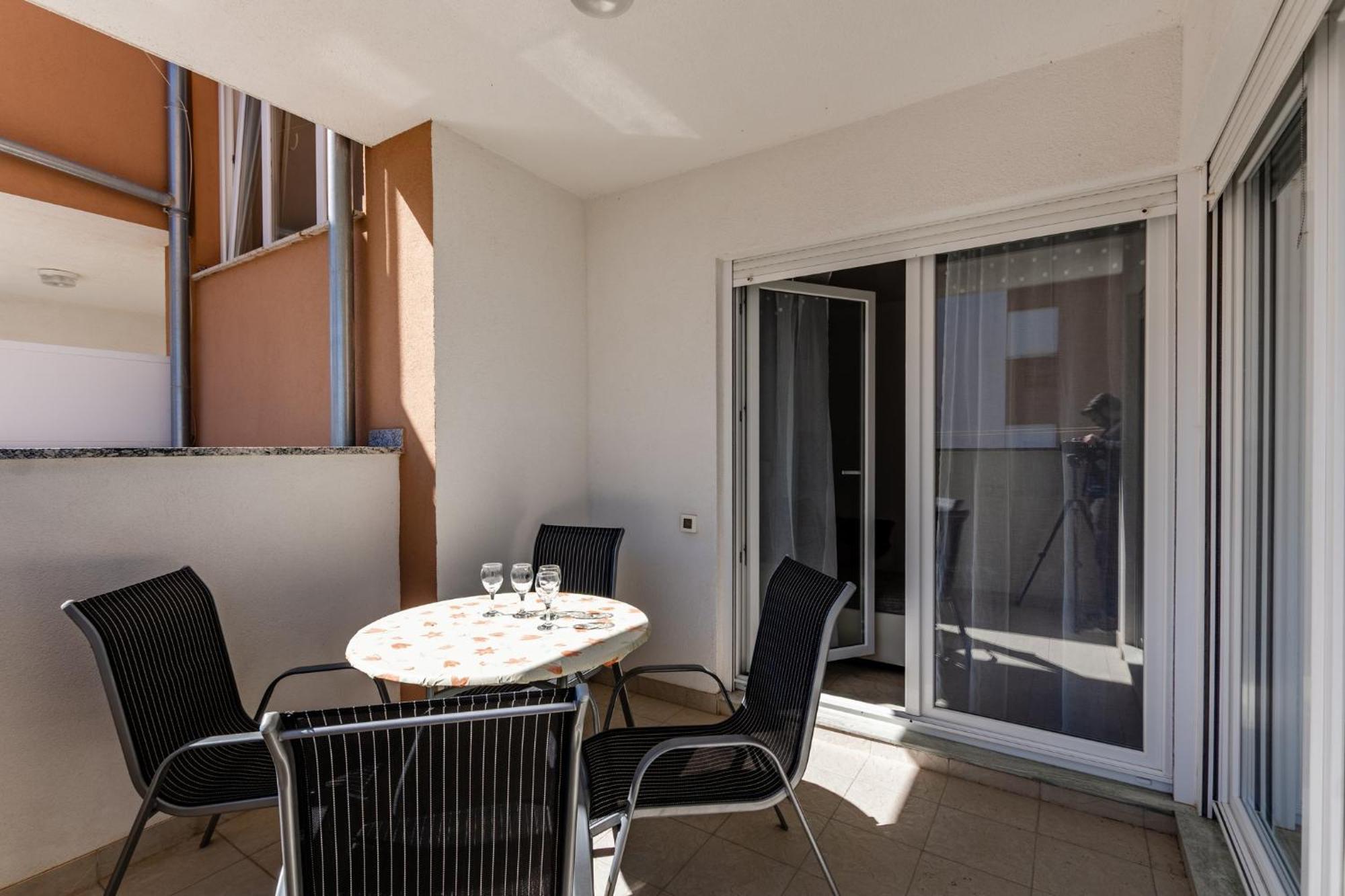 Apartment Village Нин Экстерьер фото